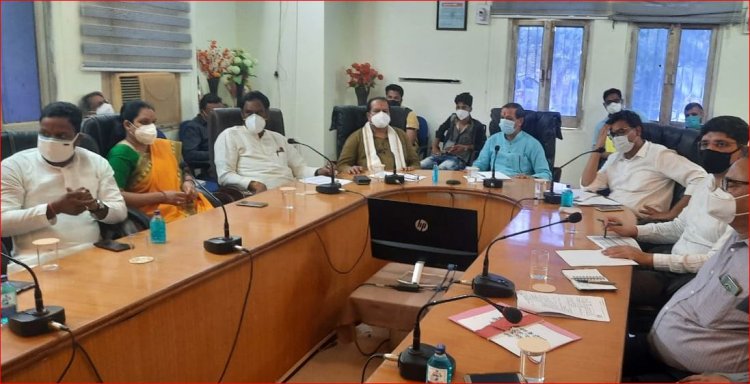 अनलॉक के तहत गली मोहल्ले में एकल दुकान खुली रह सकेगी किराना आटा चक्की फल दूध सब्जी की दुकानें प्रतिबंध से मुक्त रहेगी- मंत्री श्री सखलेचा