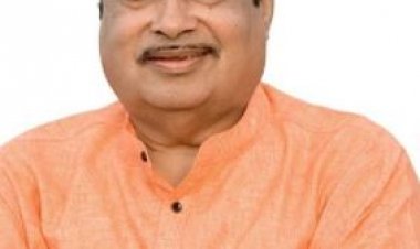 श्री नितिन गडकरी ने कहा कि सड़क निर्माण के सभी चरणों में दुर्घटनाओं को कम करने के लिए सुरक्षा ऑडिट अनिवार्य कर दिया गया है