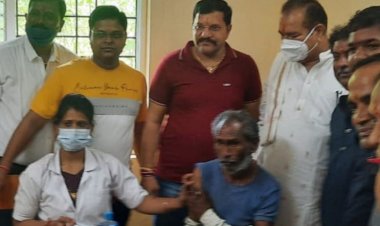 विधायक श्री परिहार ने किया टीकाकरण महाअभियान का शुभारम्‍भ