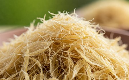 इसबगोल: पेट की सफ़ाई का प्राकृतिक उपाय (Psyllium Husk: Natural Fiber for Regularity)