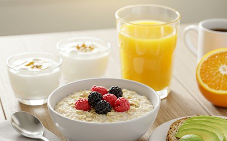 सुबह के आहार: जो पूरे दिन रखें ऊर्जावान और संतुलित (Morning Foods That Support Full-Day Wellness)